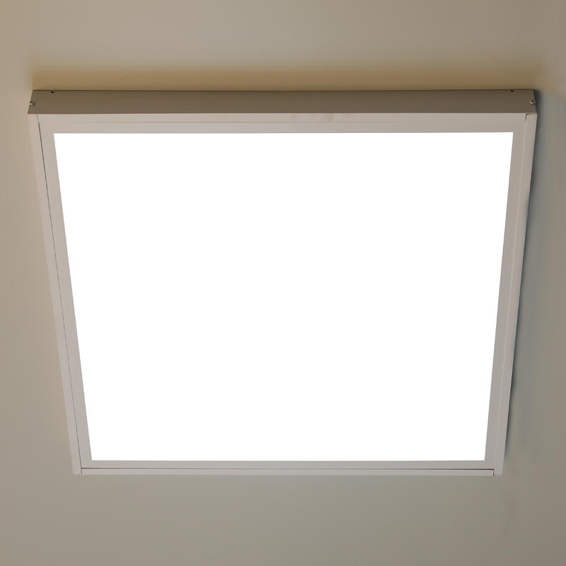 LED 背光面板灯比侧光式面板灯更高效